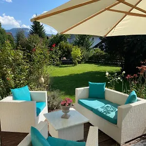Charmantes Garten-apartment: Erholung Im Chiemgau Apartment